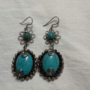 Gorgeous Turquoise Silver Earrings